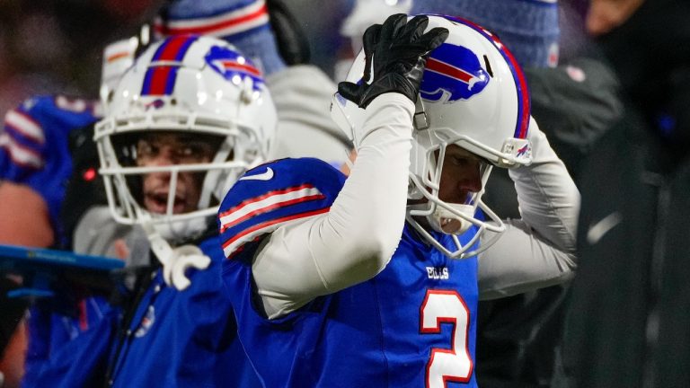 Buffalo Bills place kicker Tyler Bass (2) reacts after missing a field goal against the Kansas City Chiefs during the fourth quarter of an NFL AFC division playoff football game, Sunday, Jan. 21, 2024, in Orchard Park, N.Y. (Frank Franklin II/AP Photo)