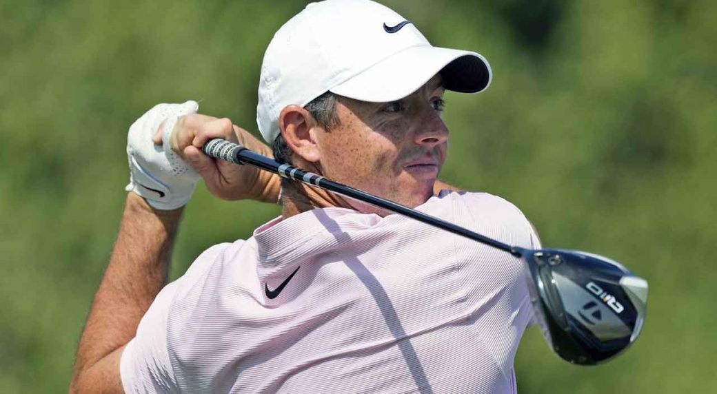 McIlroy sits two shots off lead at Dubai Desert Classic after third round