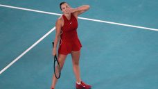 Sabalenka beats Gauff, will meet Zheng in Australian Open final