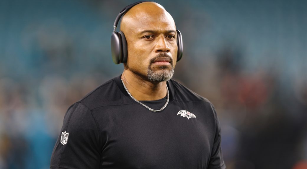 Dolphins hire former Ravens assistant coach Anthony Weaver as