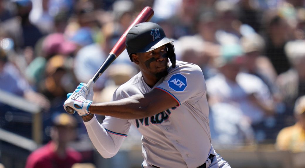 Reports: Giants, Jorge Soler agree to three-year, M contract