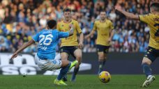 Serie A Roundup: Napoli needs late equalizer to secure draw with Genoa
