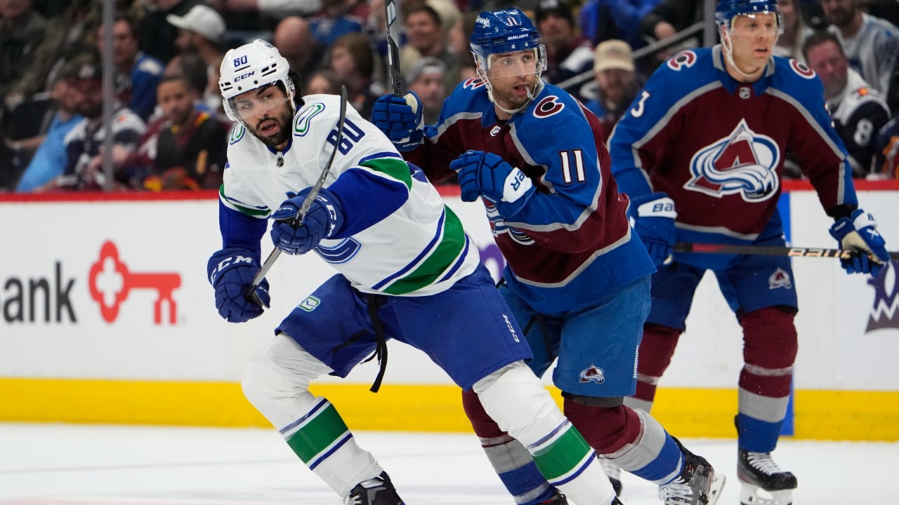 Canucks fall to Avalanche, drop three straight games for first time ...
