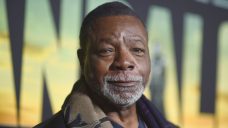 Carl Weathers, linebacker-turned-actor who starred in ‘Rocky’ movies and ‘The Mandalorian,’ dies