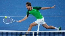Medvedev and Rublev advance to Dubai semifinals, Humbert saves three match points