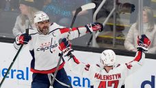 Ovechkin breaks Gretzky’s empty-net goals record as Capitals blank Bruins