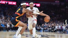 Thunder overcome 23-point deficit to beat Raptors in double-overtime