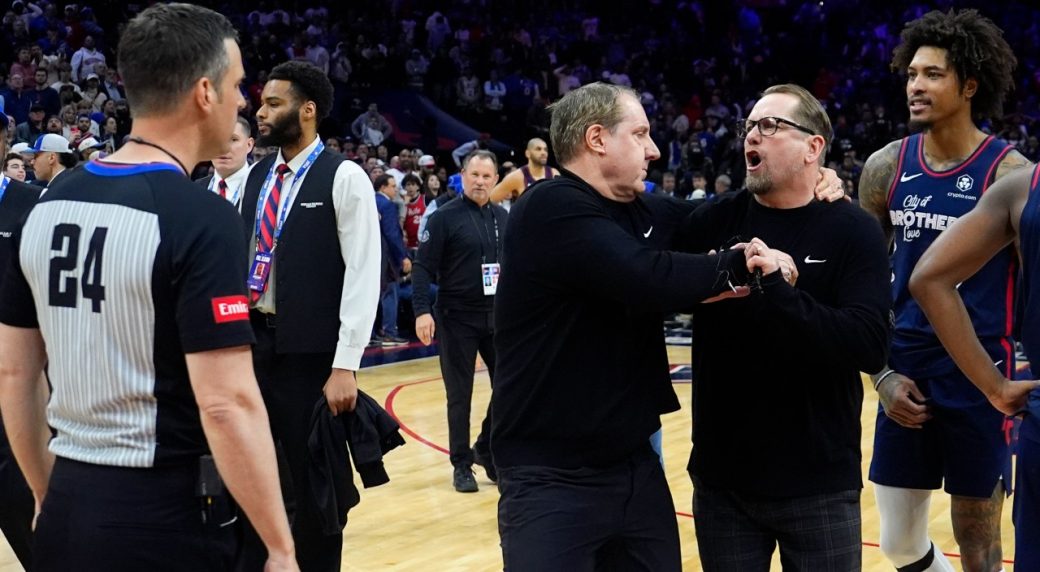 Officials admit to missed call on final play of Clippers win over 76ers