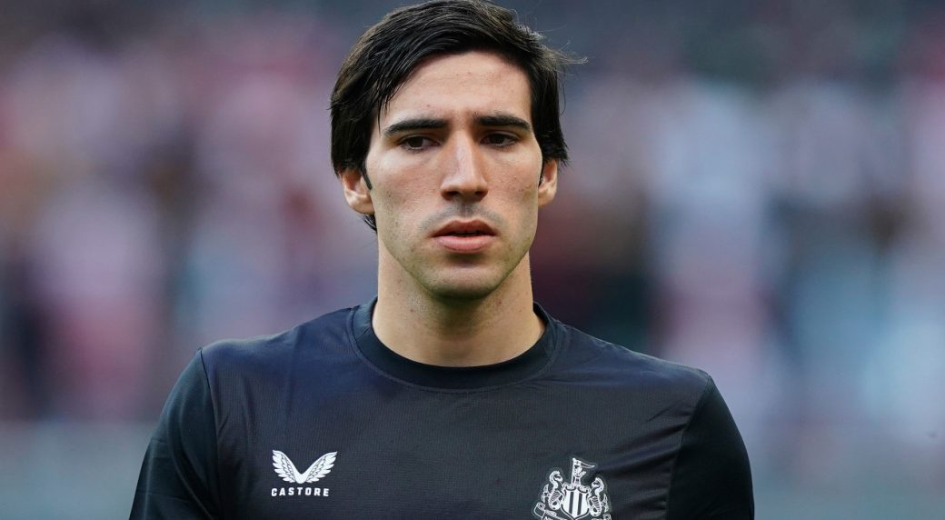 Newcastle's Sandro Tonali charged by the English FA for breaching its  betting rules