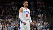 Clippers&#8217; Westbrook undergoes surgery on fractured hand, listed as week-to-week