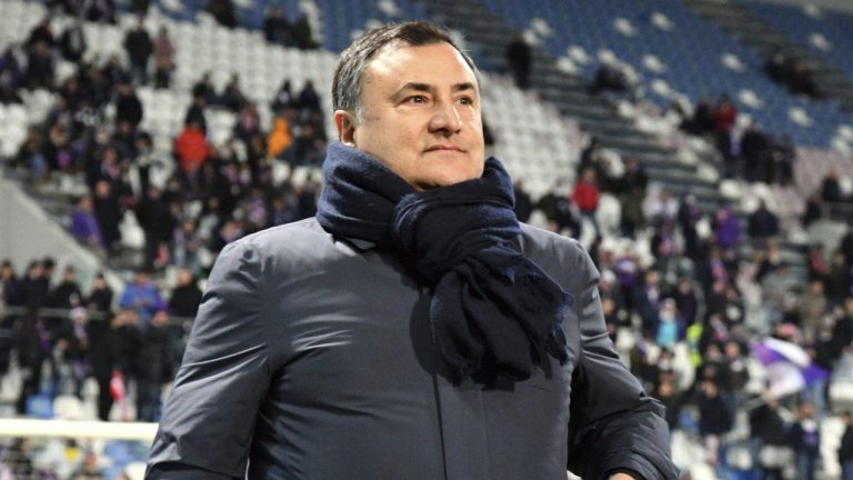 Fiorentina general manager Joe Barone. (LaPresse via AP)
