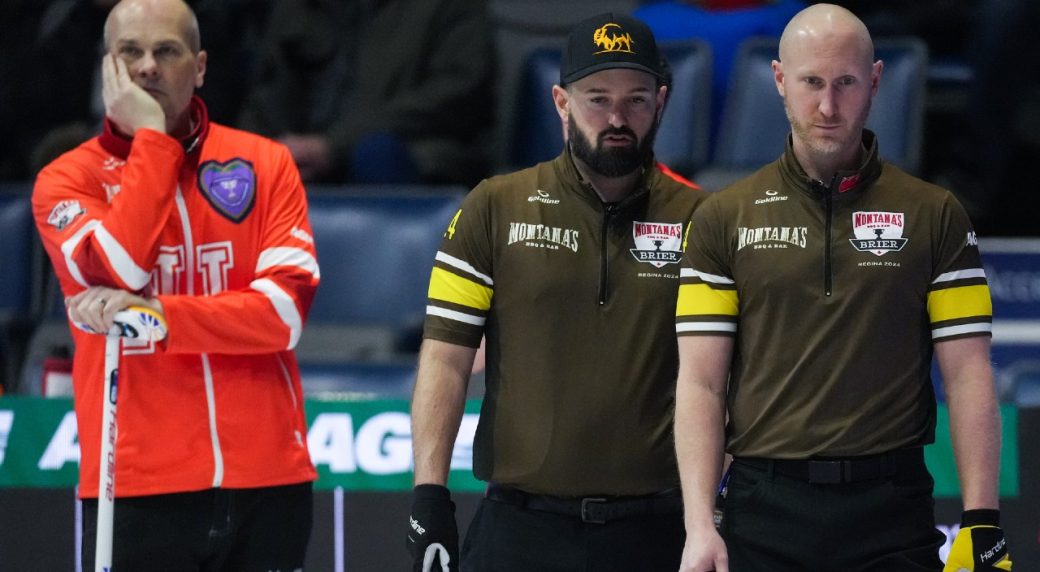 Manitoba's Carruthers joins Saskatchewan's McEwen in Brier playoffs