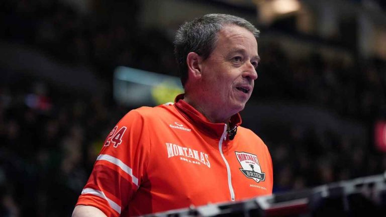 Newfoundland and Labrador lead Alex Smith looks on during a break while playing Team Alberta-Bottcher during the Brier. (Darryl Dyck/THE CANADIAN PRESS)
