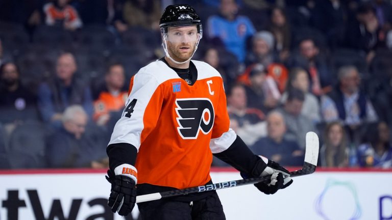 Philadelphia Flyers' Sean Couturier plays during an NHL hockey game, Tuesday, Feb. 27, 2024, in Philadelphia. (Matt Slocum/AP)