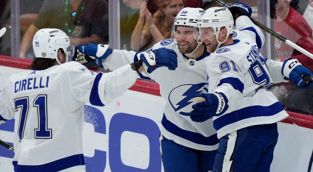 Weekend Takeaways: Resilient Lightning primed for playoff push