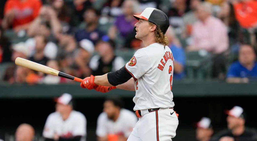 MLB Roundup: Orioles homer three times more times in rout of Twins
