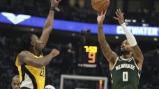 Bucks’ Damian Lillard has another fast start with 26 in first half of Game 2 vs. Pacers