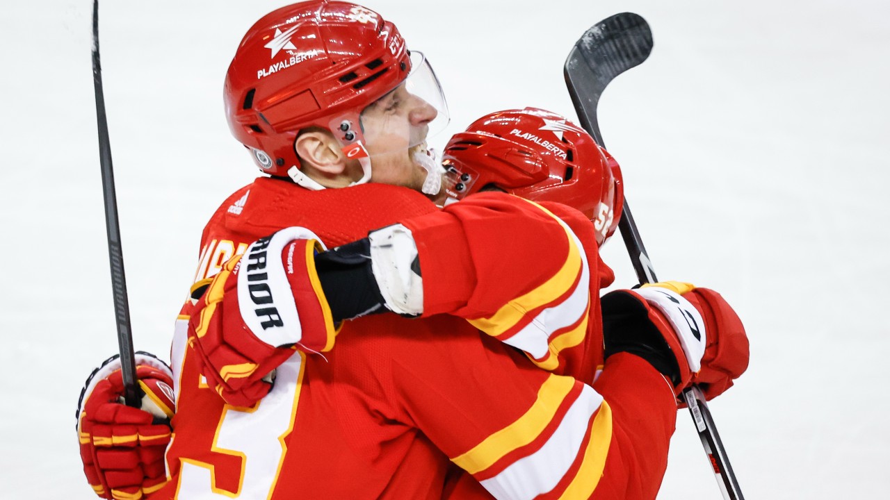 Flames Win Flames earn season-ending victory over league-worst Sharks - Sportsnet.ca