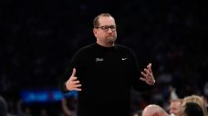 Report: 76ers’ Nick Nurse injured finger, couldn’t draw plays at end of Game 5
