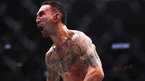 Max-Holloway-celebrates-after-knocking-out-Justin-Gaethje-at-UFC-300