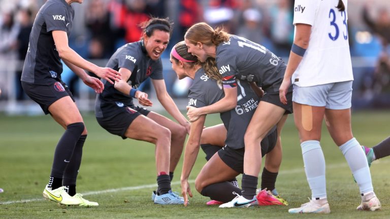 Bay FC's Kayla Sharples, center, celebrates her goal with teammates during the second half of an NWSL soccer match against the Seattle Reign. (Scott Strazzante/San Francisco Chronicle via AP)