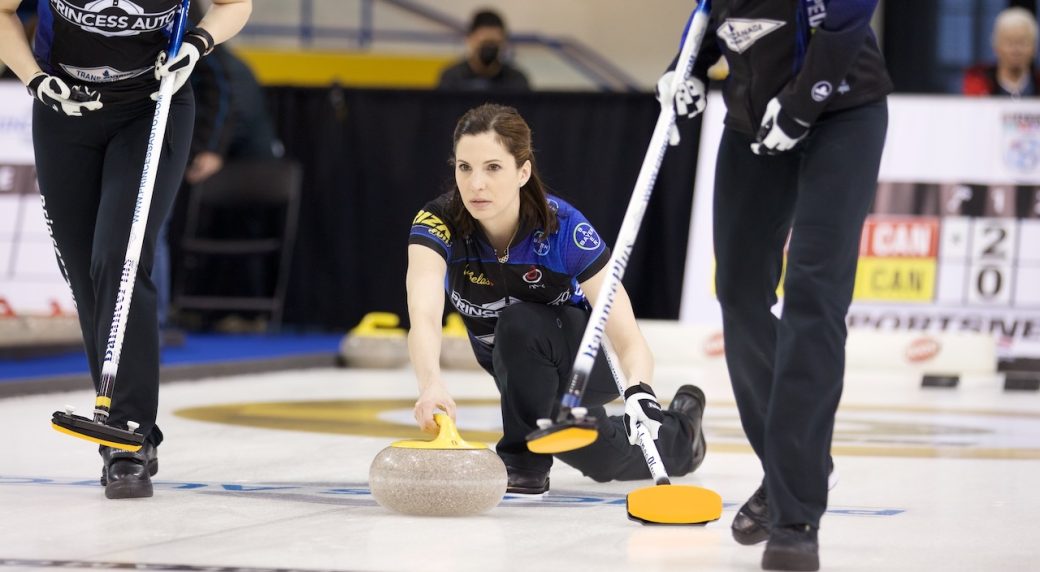 Lisa Weagle Makes Four-Player Game Comeback with Team Laurie St-Georges