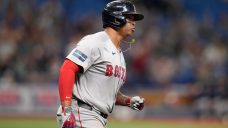 Devers sets Red Sox record by homering in 6th straight game