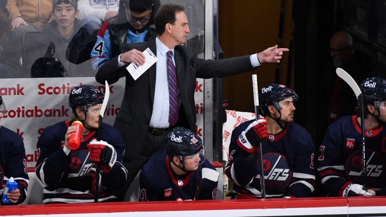 Winnipeg Jets associate coach Scott Arniel gestures to players against the St. Louis Blues during the third period of NHL action in Winnipeg on Tuesday October 24, 2023. (Fred Greenslade/AP)