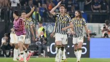 Dusan Vlahovic scores early as Juventus beats Atalanta in Italian Cup final