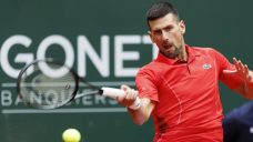 Djokovic reaches Geneva Open quarterfinals on his 37th birthday