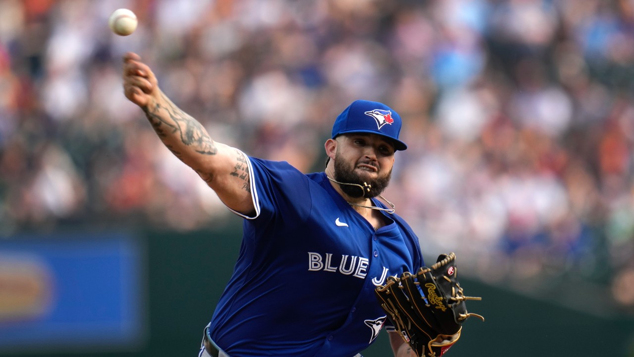 Blue Jays activate Anthony Santander, designate Alek Manoah for assignment