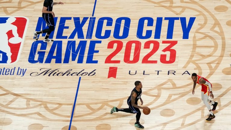 The Atlanta Hawks and Orlando Magic play an NBA game at the Mexico Arena, Thursday, Nov. 9, 2023. (AP Photo/Eduardo Verdugo)