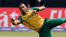 South Africa holds off Bangladesh by 4 runs to stay unbeaten in T20 World Cup