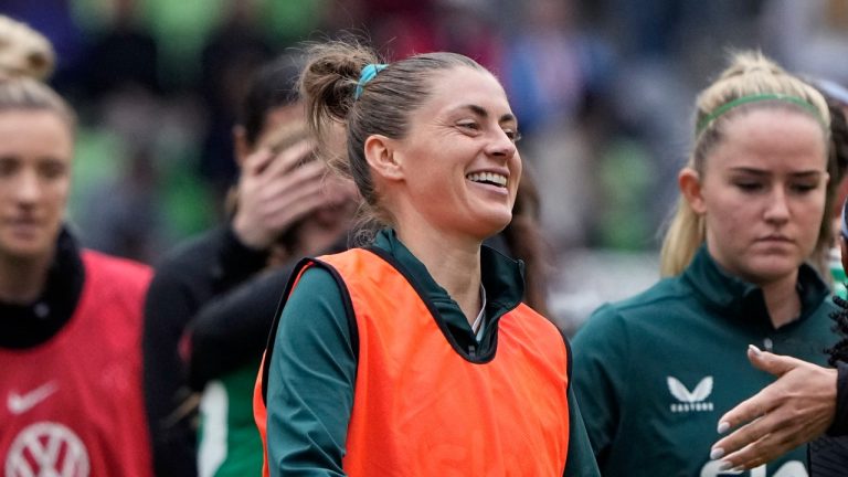 Midfielder Sinead Farrelly is retiring because of cumulative head injuries sustained throughout her career. (AP/Eric Gay, File)