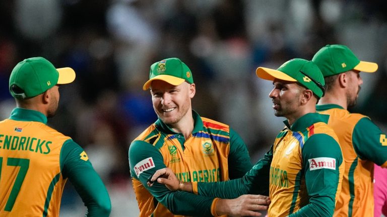 South African players react after dismissing Afghanistan for 56 runs during the men's T20 World Cup semifinal cricket match between Afghanistan and South Africa, June 26, 2024. (AP Photo/Ricardo Mazalan)