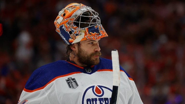Goaltender Stuart Skinner of the Edmonton Oilers. (Eliot J. Schechter/NHLI via Getty Images)