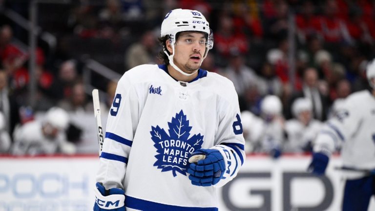 Toronto Maple Leafs left wing Nicholas Robertson (89) looks on during the second period of an NHL hockey game against the Washington Capitals, Wednesday, March 20, 2024, in Washington. (Nick Wass/AP)