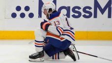 Oilers&#8217; Knoblauch provides updates on Walman, Janmark injuries