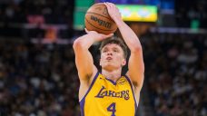 Lakers’ Dalton Knecht ties NBA rookie record for three-pointers in a game