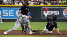 Diamondbacks complete comeback win with walk-off sac fly vs. Blue Jays