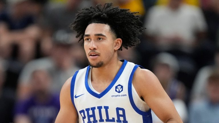 Philadelphia 76ers Jared McCain brings the ball up court during an NBA summer league game against the Oklahoma City Thunder, July 8, 2024. (AP Photo/Rick Bowmer)