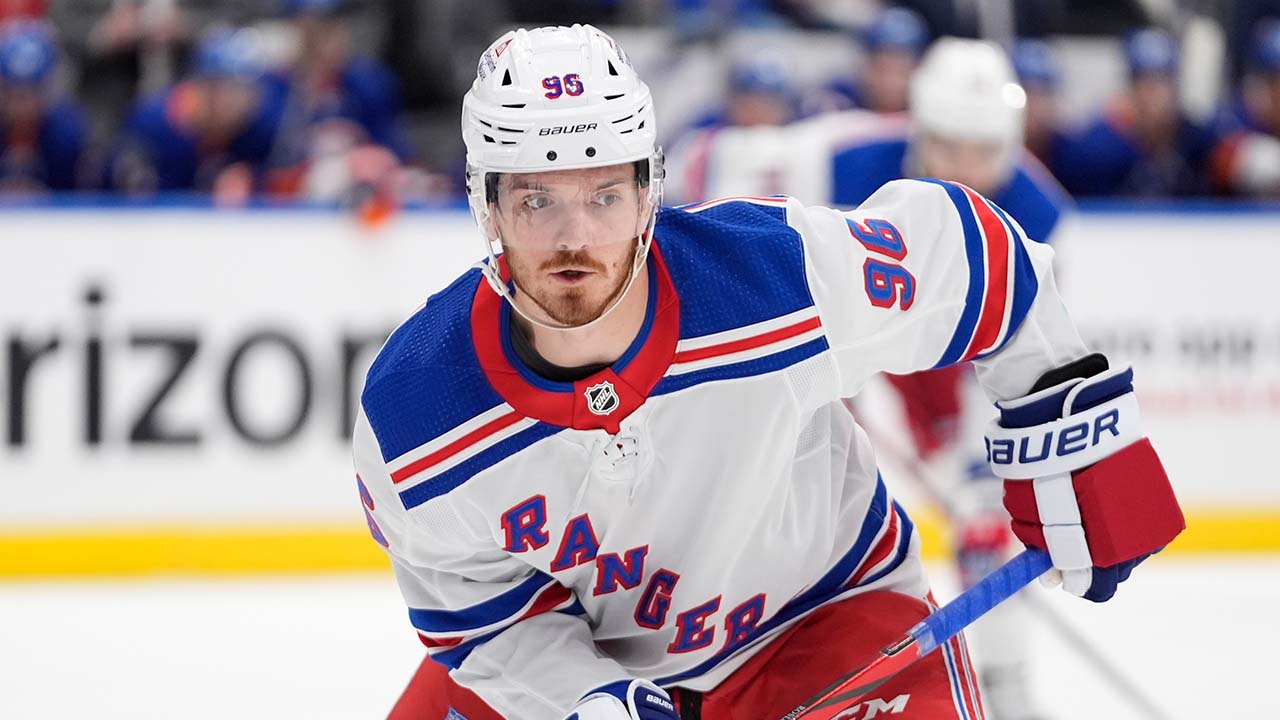 Roslovic Carolina Hurricanes agree to terms with F Jack Roslovic - Sportsnet.ca