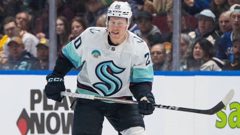 Seattle Kraken's Eeli Tolvanen (20) during the second period of an NHL hockey game in Vancouver, B.C., Saturday, Nov. 18, 2023. (Ethan Cairns/CP)
