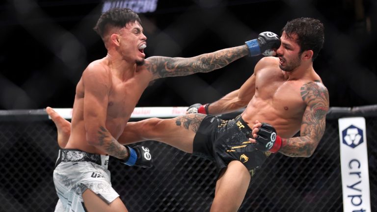 Brandon Royval, left, will face Tatsuro Taira in a bout at UFC Apex in October. (Steve Marcus/Las Vegas Sun via AP)