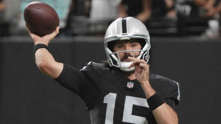 Las Vegas Raiders quarterback Gardner Minshew (15). (Rick Scuteri/AP)
