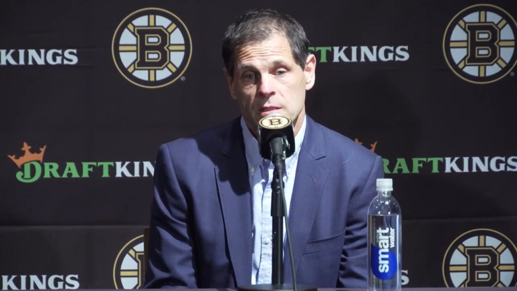 Bruins GM Sweeney stands by Ullmark trade amid Swayman negotiations