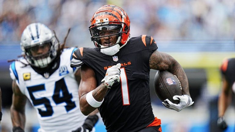Cincinnati Bengals wide receiver Ja'Marr Chase runs for a touchdown against the Carolina Panthers during the first half of an NFL football game, Sunday, Sept. 29, 2024, in Charlotte, N.C. (Rusty Jones/AP Photo)