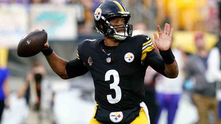 Pittsburgh Steelers quarterback Russell Wilson. (Matt Freed/AP)