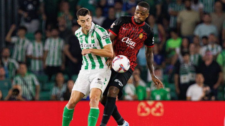 Marc Roca, Cyle Larin during LaLiga game between teams of Real Betis Balompie and RCD Mallorca at Estadio Benito Villamarin Maciej Rogowski Sevilla Estadio Benito Villamarin Spain