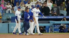 Dodgers’ Freeman avoids major injury after limping off field